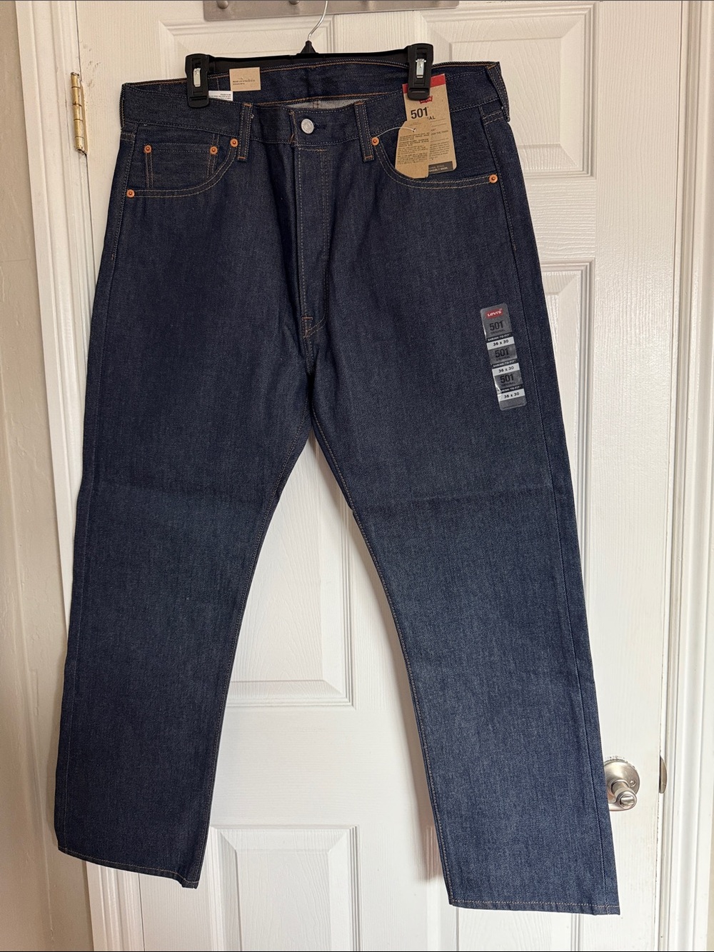 Levi's 501 original 36x30 shrink to fit Men’s Jeans straight leg  NWT